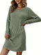 Vestido sencillo pero elegante con escote en V acanalado, ideal para el otoño