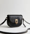 Elegáns női crossbody táska patenttal