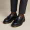 Loafers i brunt læder til mænd med kvastdetaljer - Behagelige slip-on-loafers til afslappet eller klædeligt brug