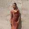 Klara | Maxi abito in raso con scollo a cappuccio
